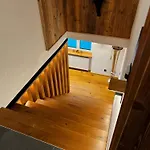 아파트 Lakeside Penthouse 16 *