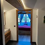 Lakeside Penthouse 16 *