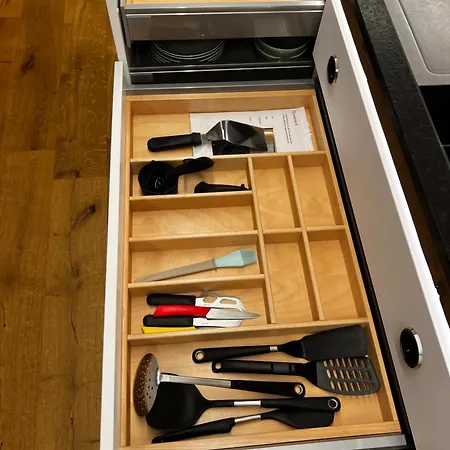 Lakeside Penthouse 16 Apartment