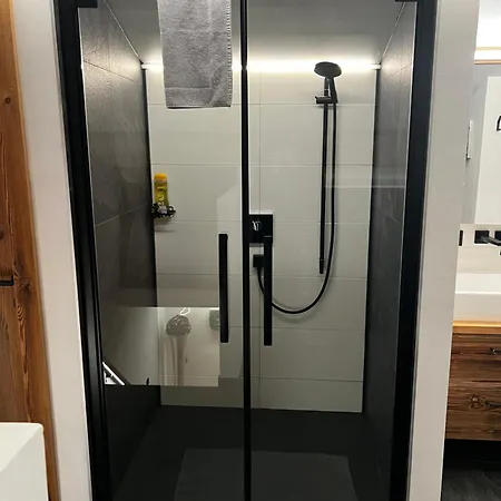 Lakeside Penthouse 16 Lägenhet *