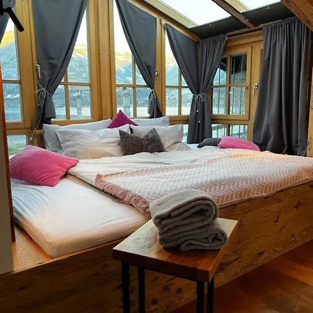Appartement Lakeside Penthouse 16 *