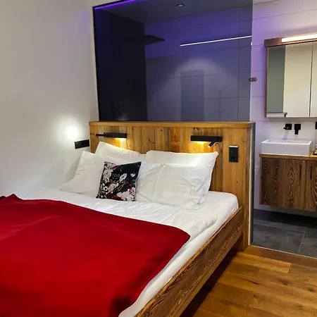 Lakeside Penthouse 16 Zell am See