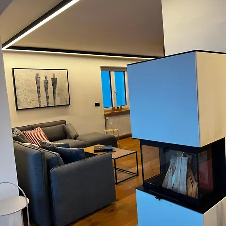 Διαμέρισμα Lakeside Penthouse 16