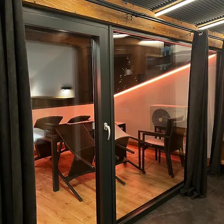 Lakeside Penthouse 16 Lägenhet *