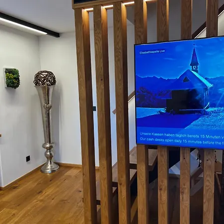 Lakeside Penthouse 16 * Zell am See