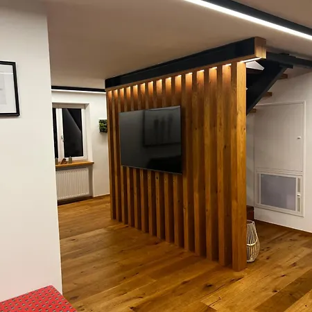 Διαμέρισμα Lakeside Penthouse 16