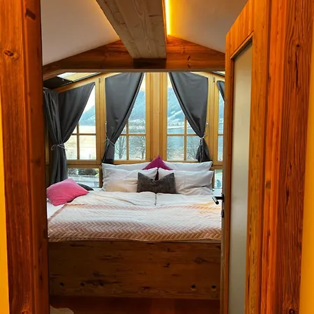 Lakeside Penthouse 16 Apartment Zell am See